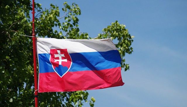 Slovak regulator creates new whitelist for legal gaming sites – Legal & compliance